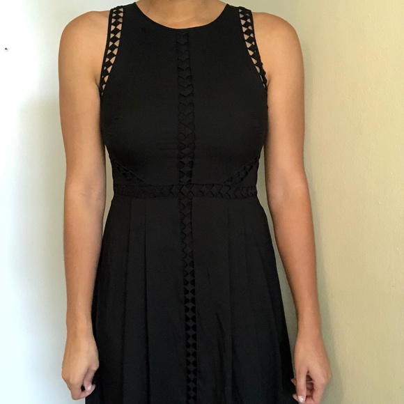 Ann Taylor Dresses & Skirts - Ann Taylor Black Midi Dress